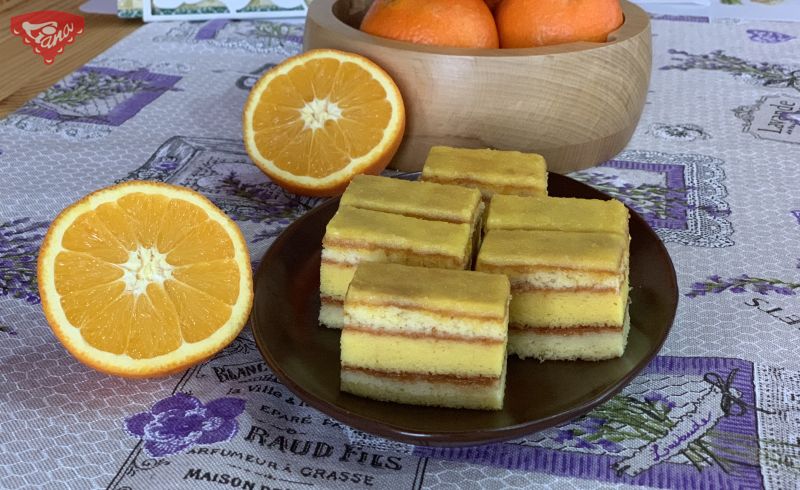 Orange vitamin dessert with LianaVit